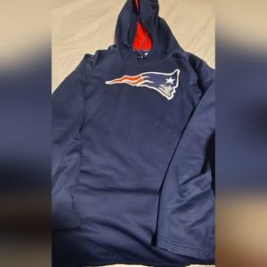Lot of (3) Mens hoodies Red Sox, Patriots & Champion